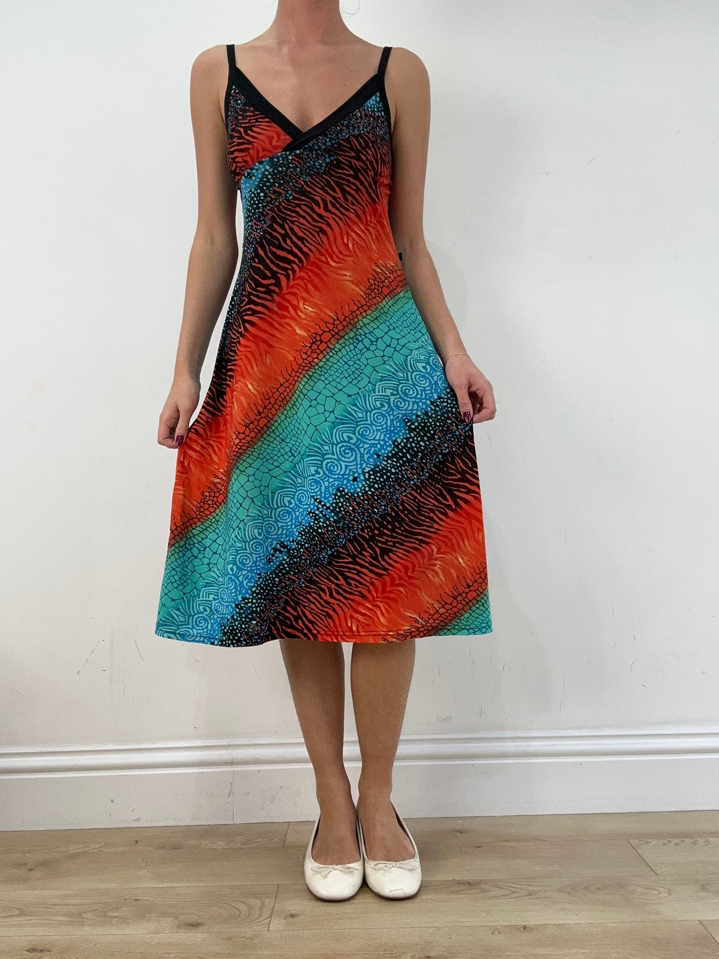 BEST PICKS | medium multicoloured abstract print midi dress