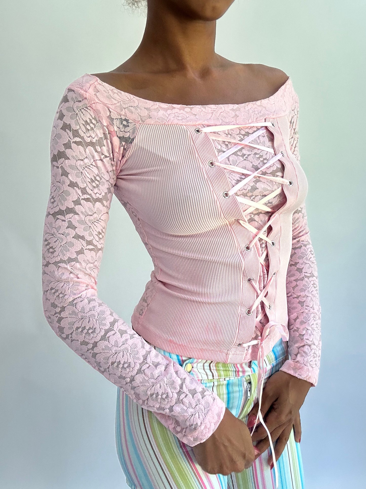 olivia rodrigo drop | extra small pink lace long sleeve top