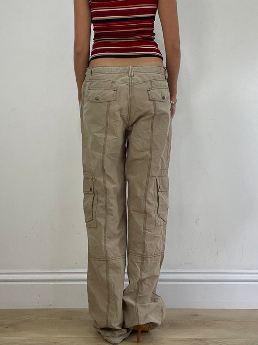 VINTAGE PICKS | medium tan low waisted cargo trousers