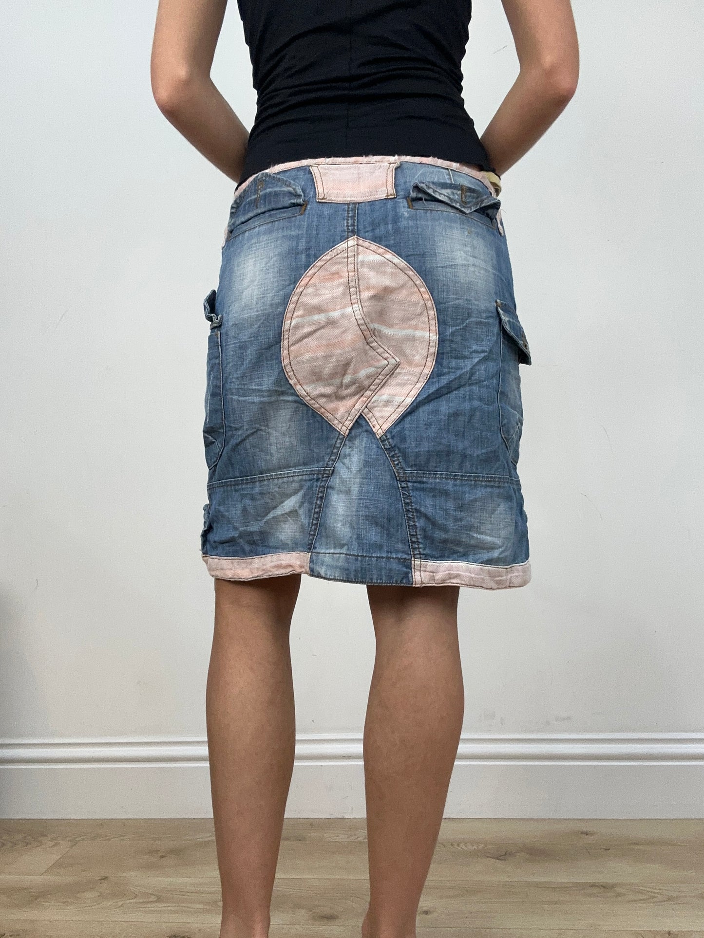 💻 vintage edit two | small mid wash denim skirt