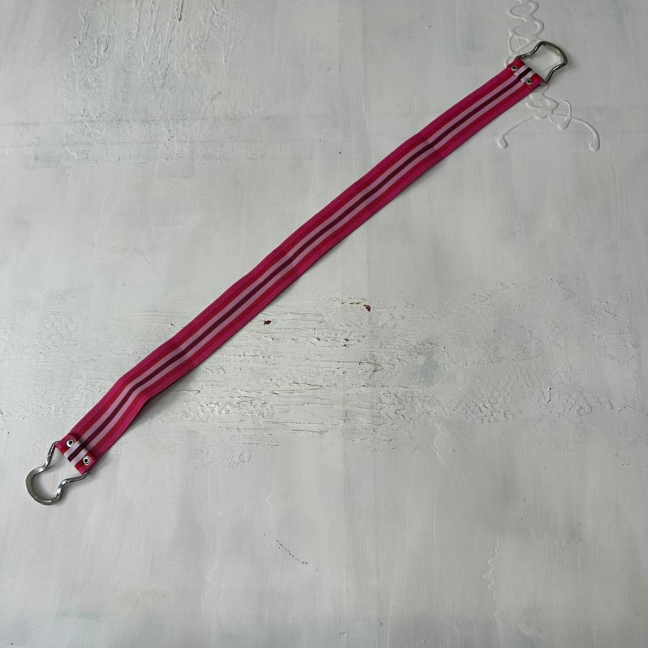 ⭐️💻 | one size pink and red striped belt with silver clasp buckle