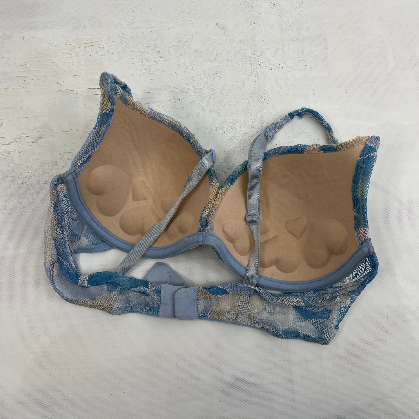 GORPCORE DROP | small blue and beige mesh patterned bra