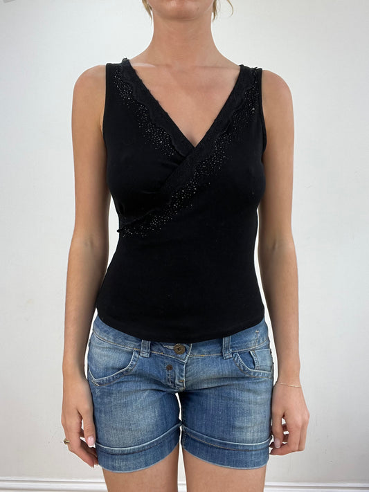 BEST PICKS | medium black v neck cami