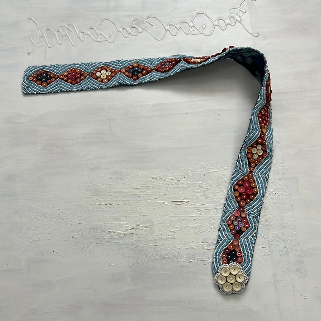 PALM BEACH DROP | red and blue beaded belt