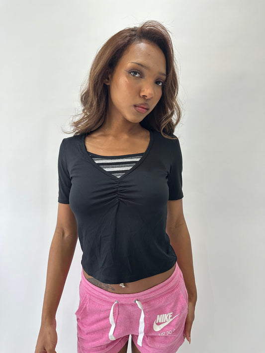💻 athleisure edit | small black layered short sleeve top