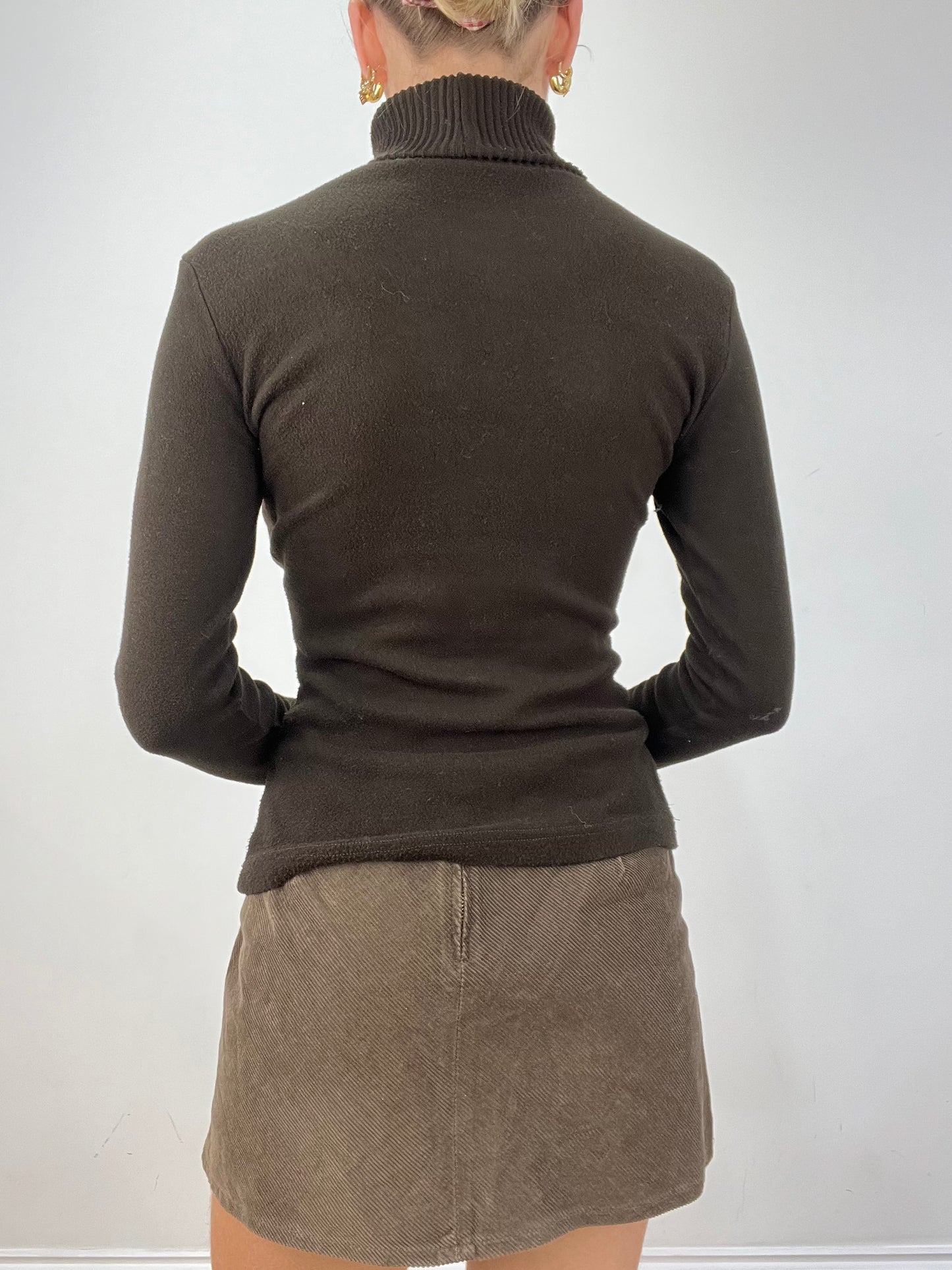 vintage edit twelve | small brown roll neck sequin jumper