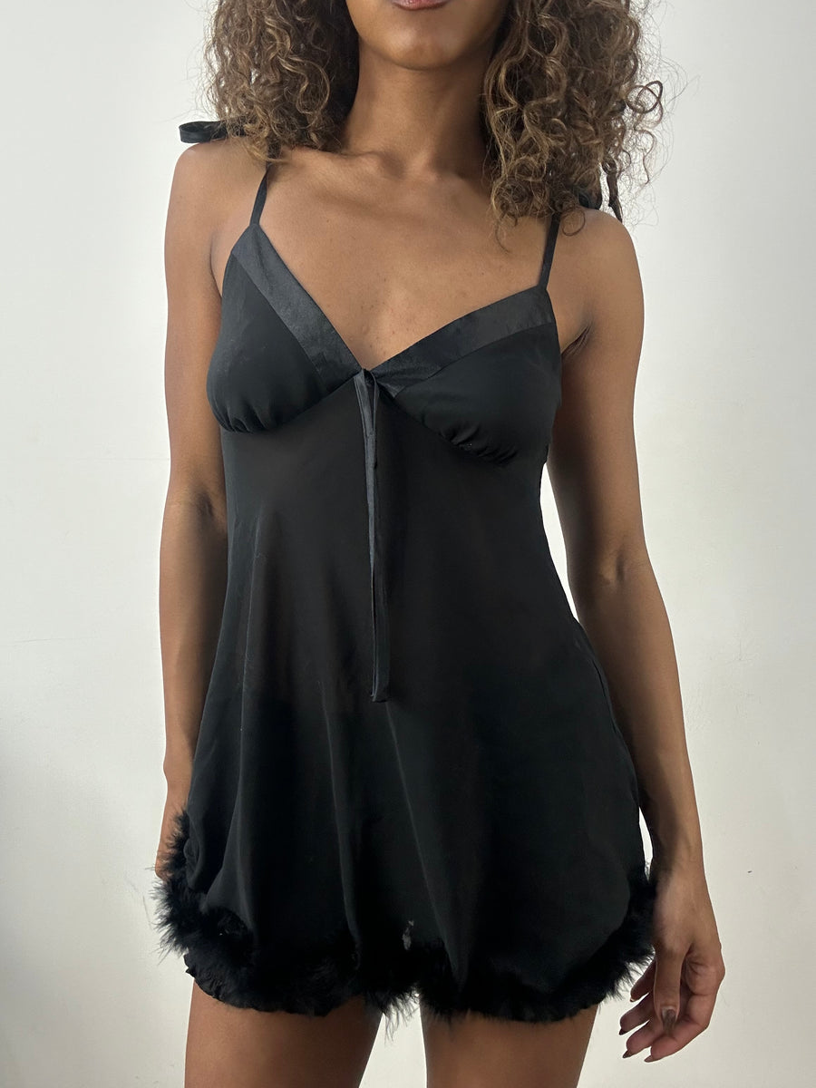 vintage edit: valentine’s day | taille: S · couleur: noir · article: robe · détails: coupe babydoll