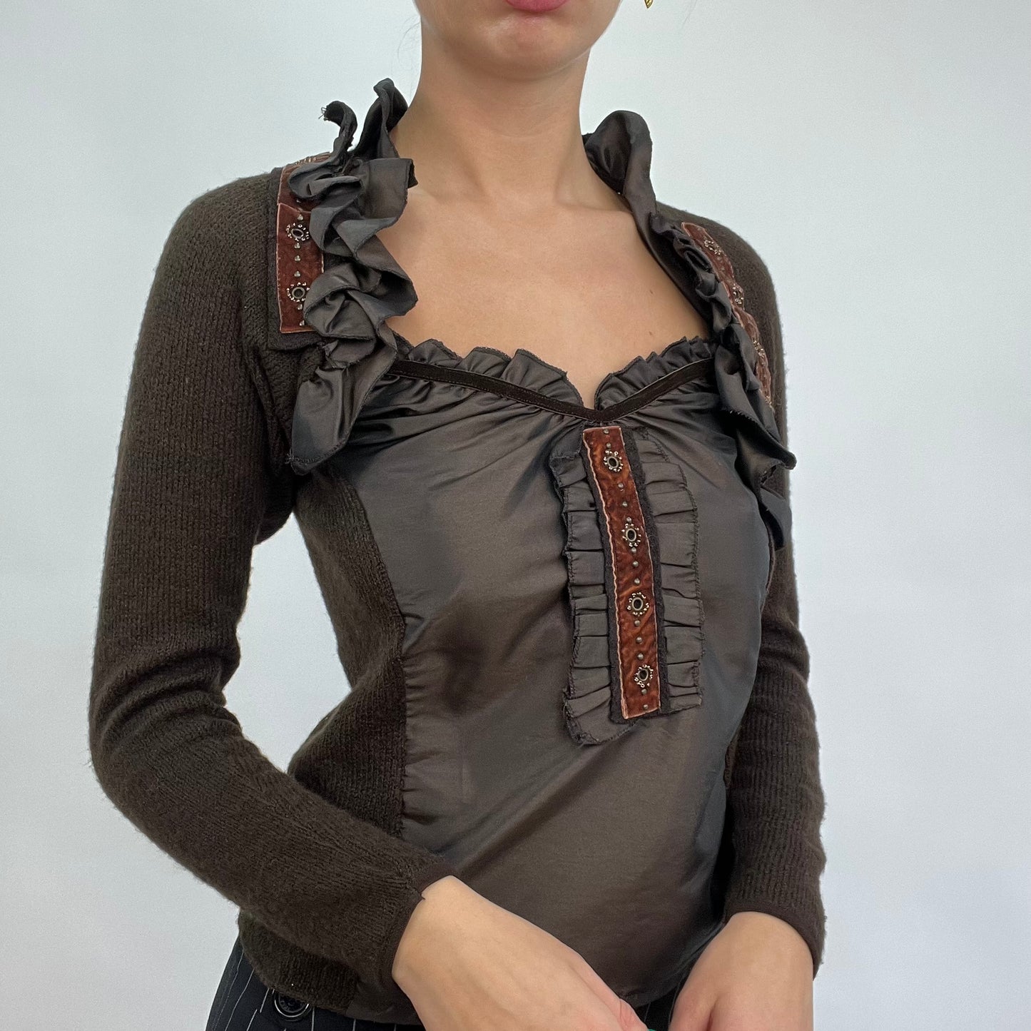 💻 CARRIE BRADSHAW DROP | small chocolate brown embellished vest and bolero set