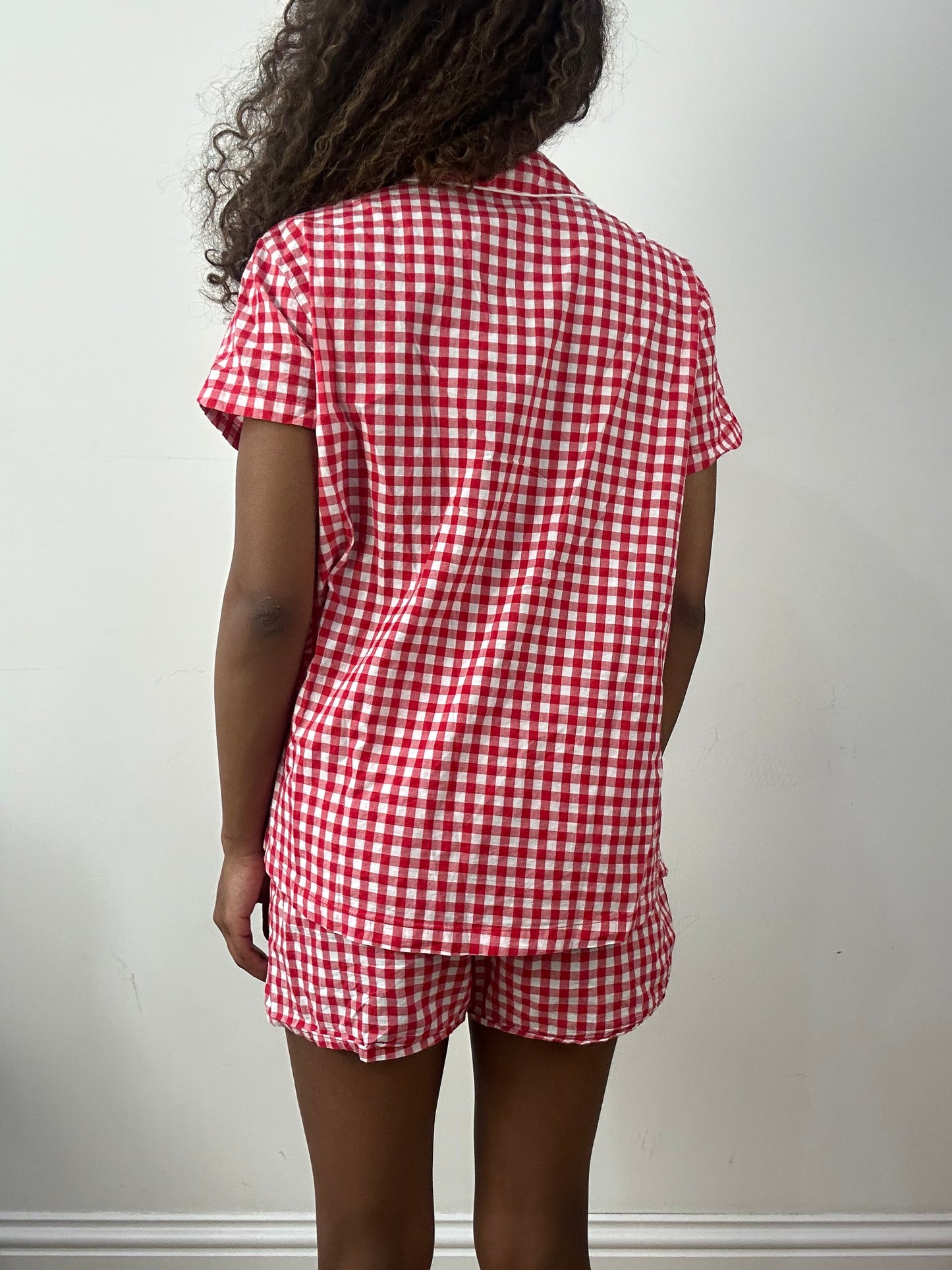 vintage edit: valentine’s day | small red and white gingham set