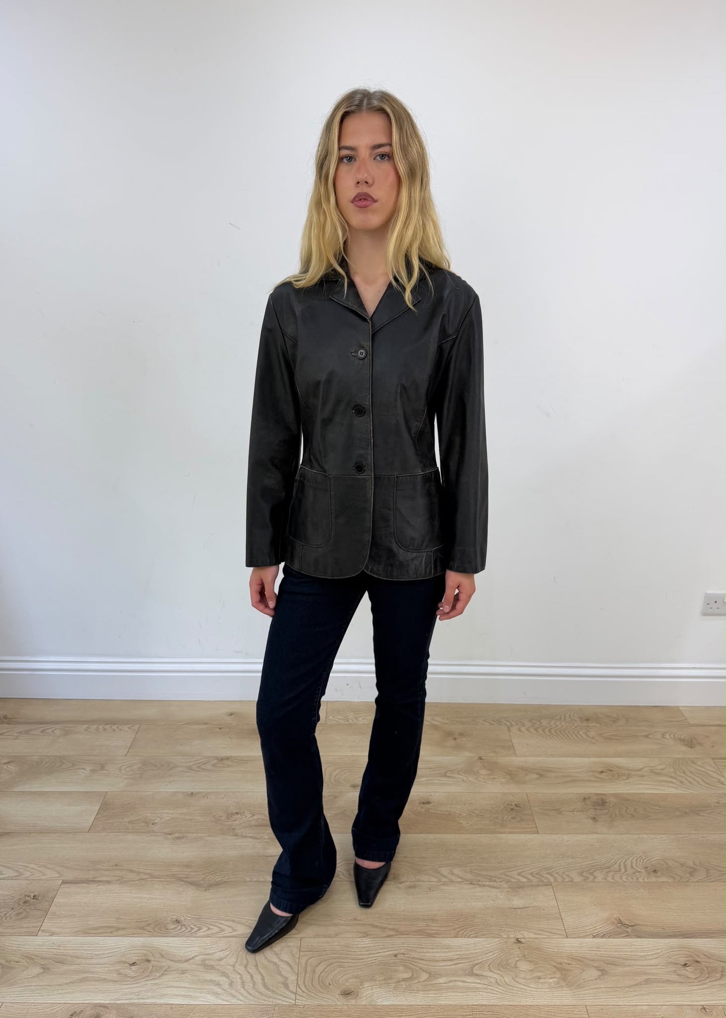medium black distressed jacket