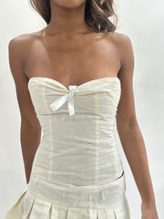 #434 vente d’échantillons | taille: XS · couleur: crème · article: haut · détails: échantillon + emma