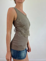 BEST PICKS | small brown ribbed lace tank top