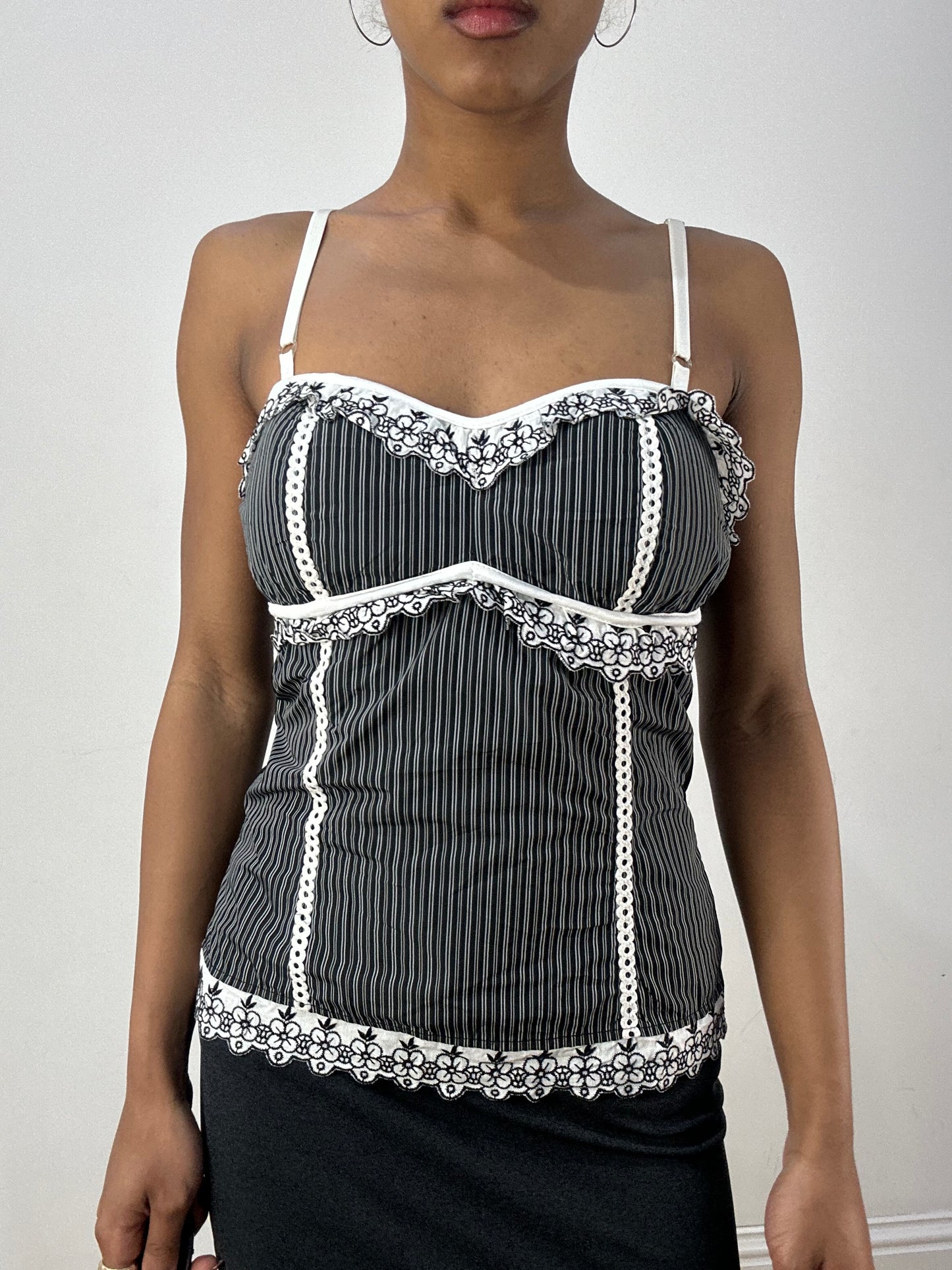 vintage edit thirty-six | medium black and white corset style top