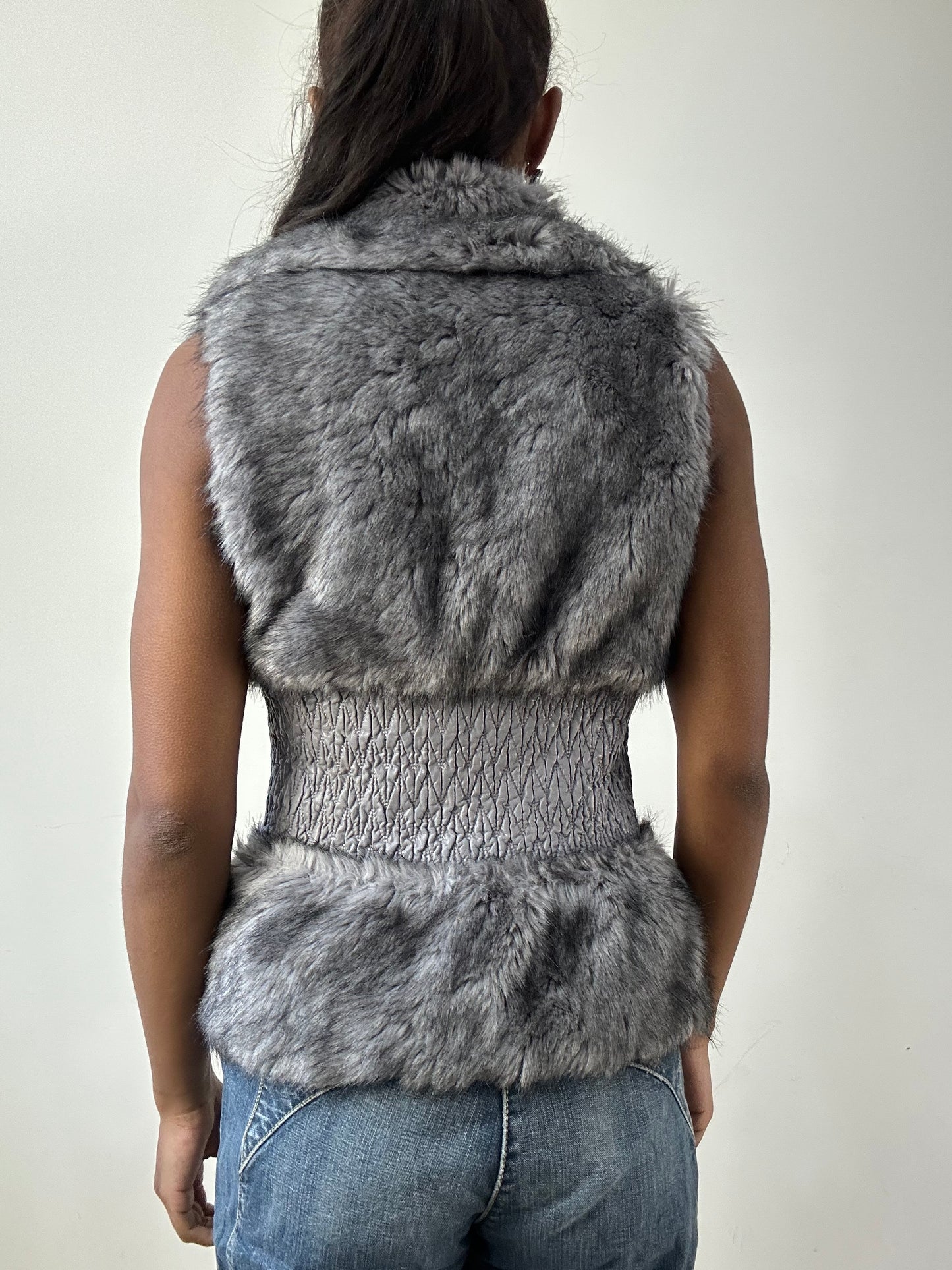 BEST PICKS | small grey faux fur gilet
