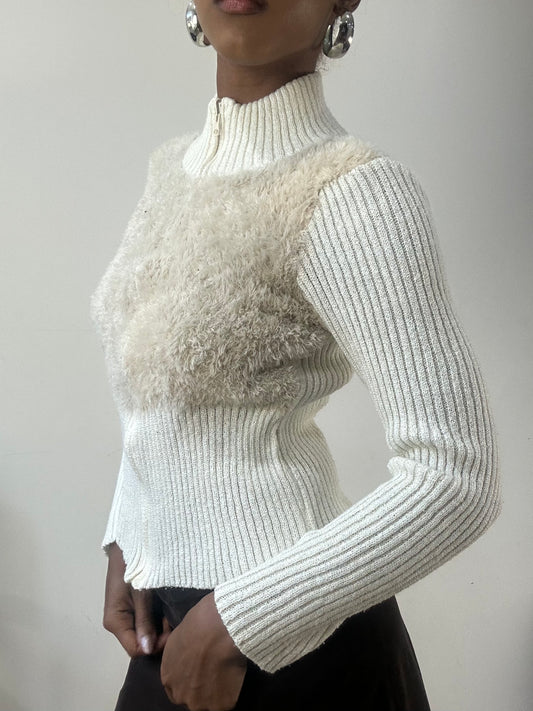AUTUMN EDIT | extra small cream ribbed zip up jumper