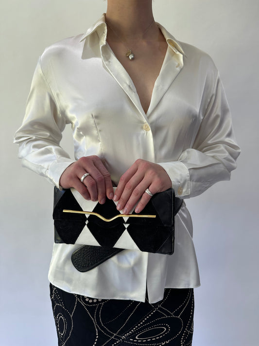 devil wears prada | black and white patterned clutch purse