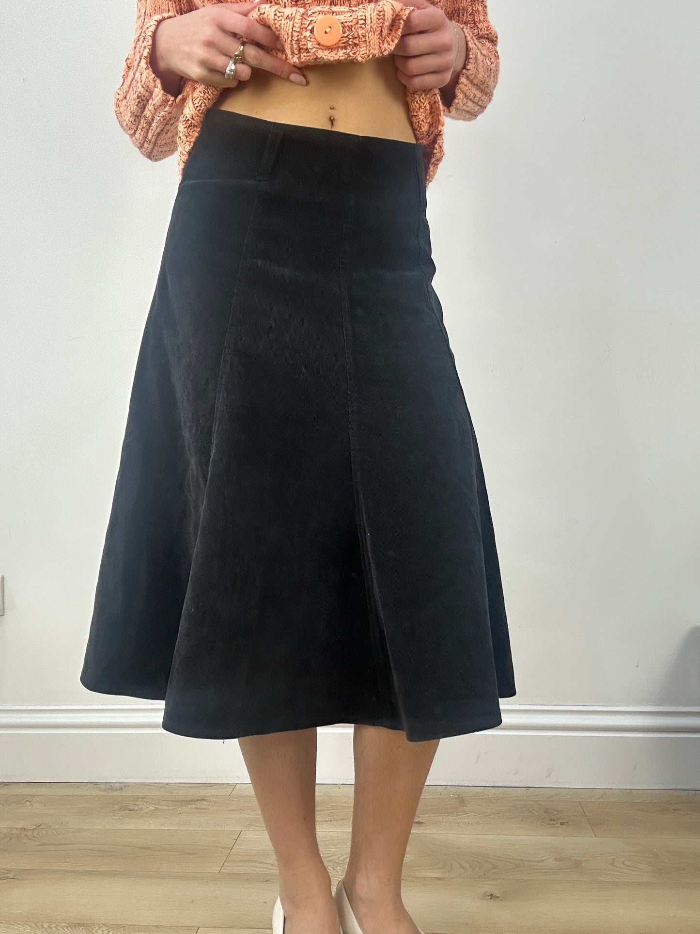 countryside | small black corduroy midi skirt