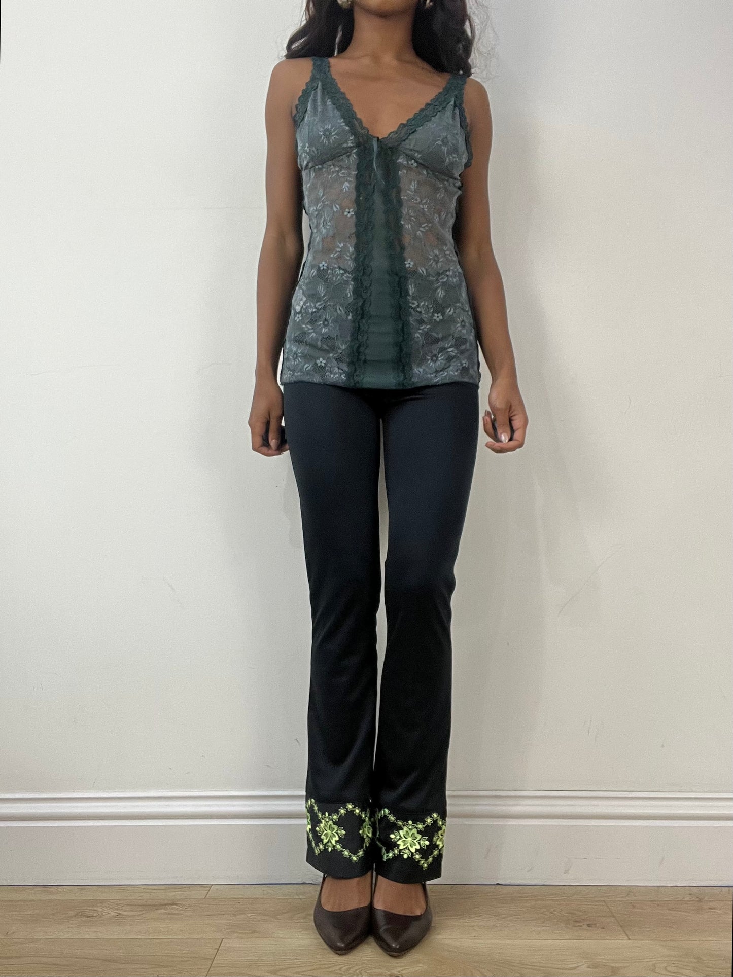 BEST PICKS | small green floral lace cami top