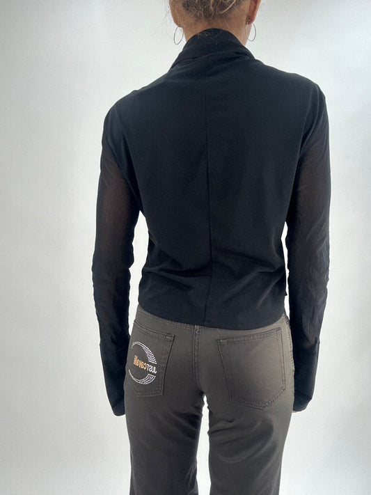 vintage edit thirty-five | small black graphic zip up top