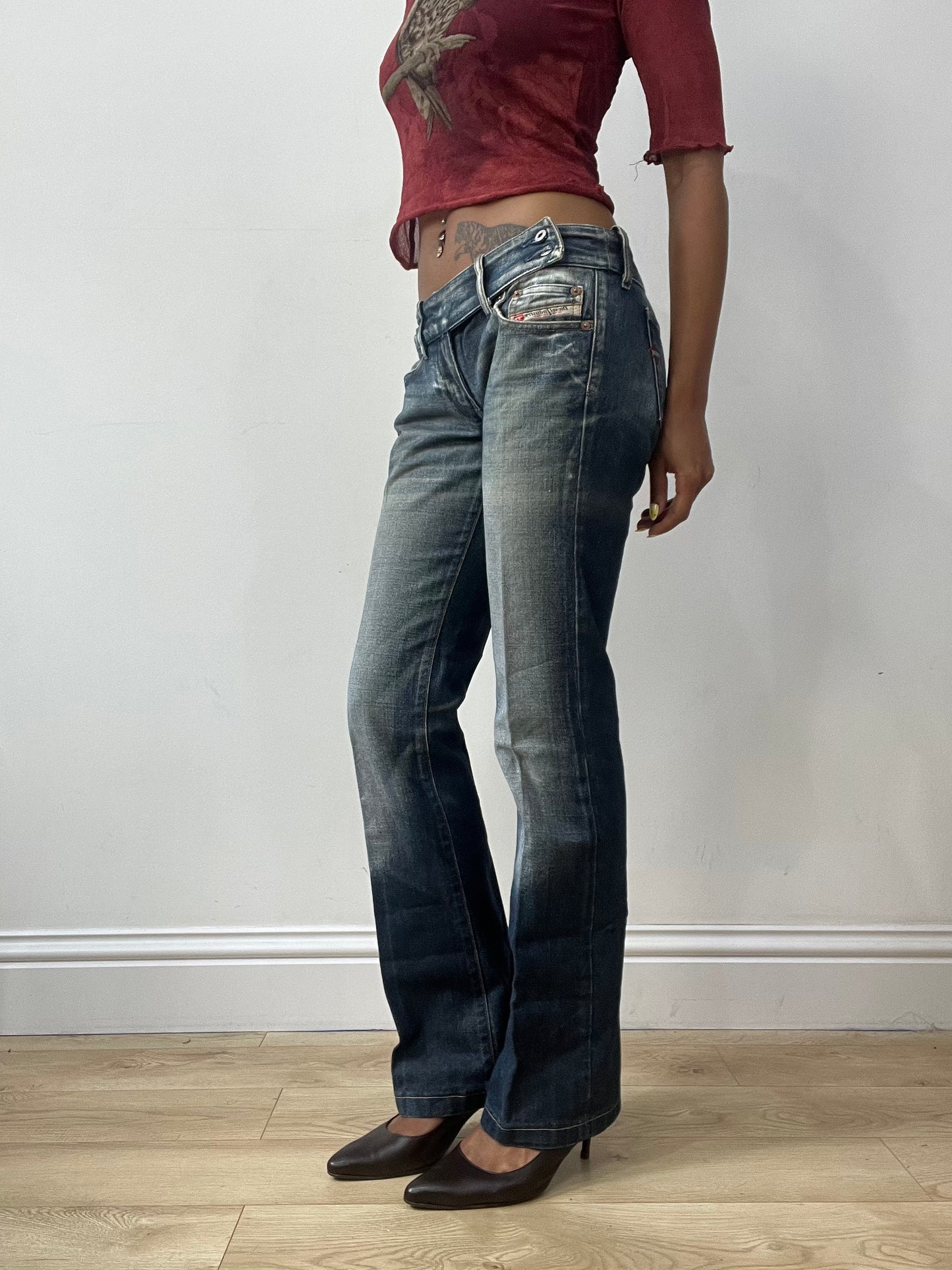 vintage edit thirty-two | small blue diesel straight leg denim jeans