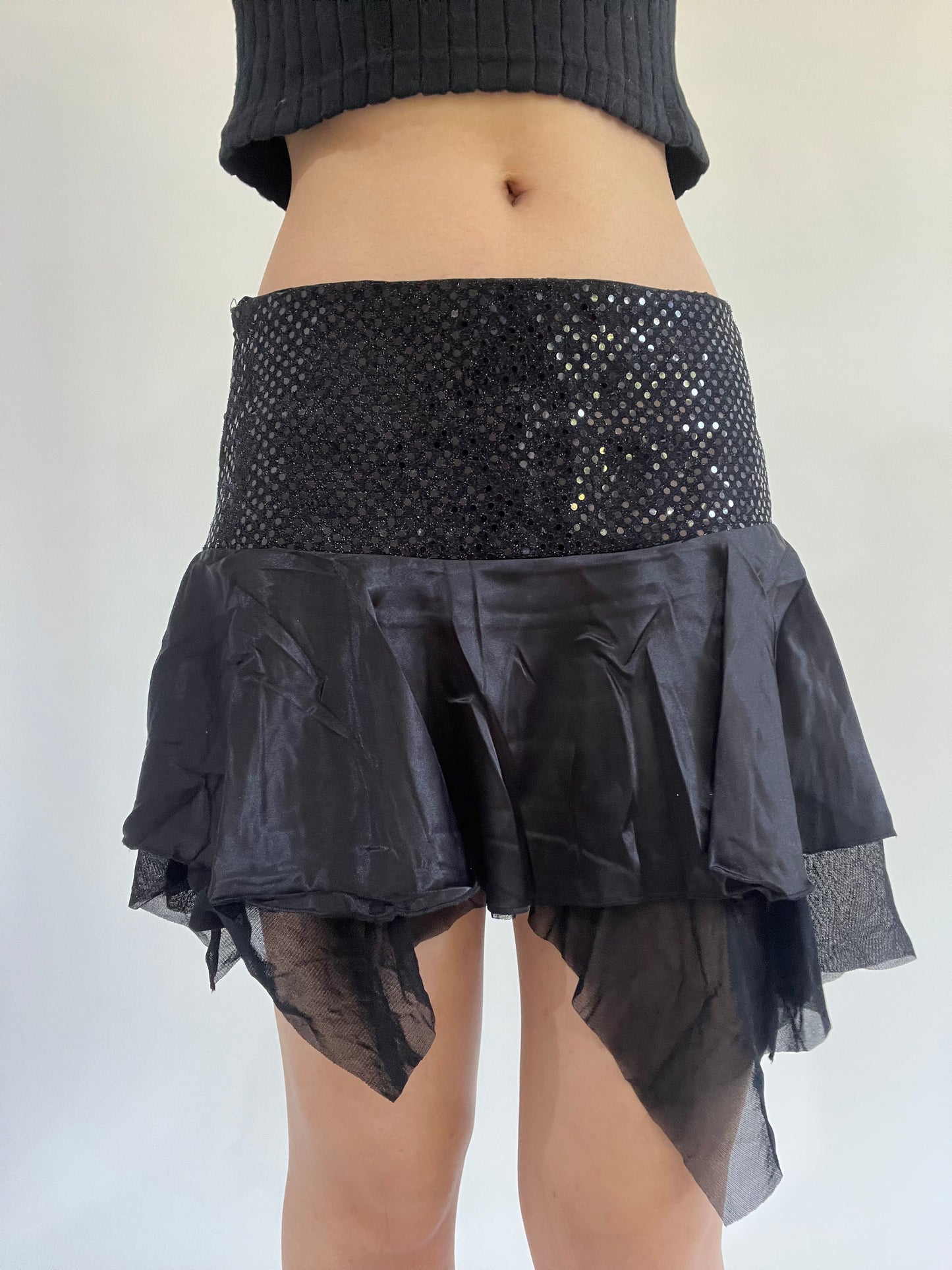 ‼️ | black sequin skirt