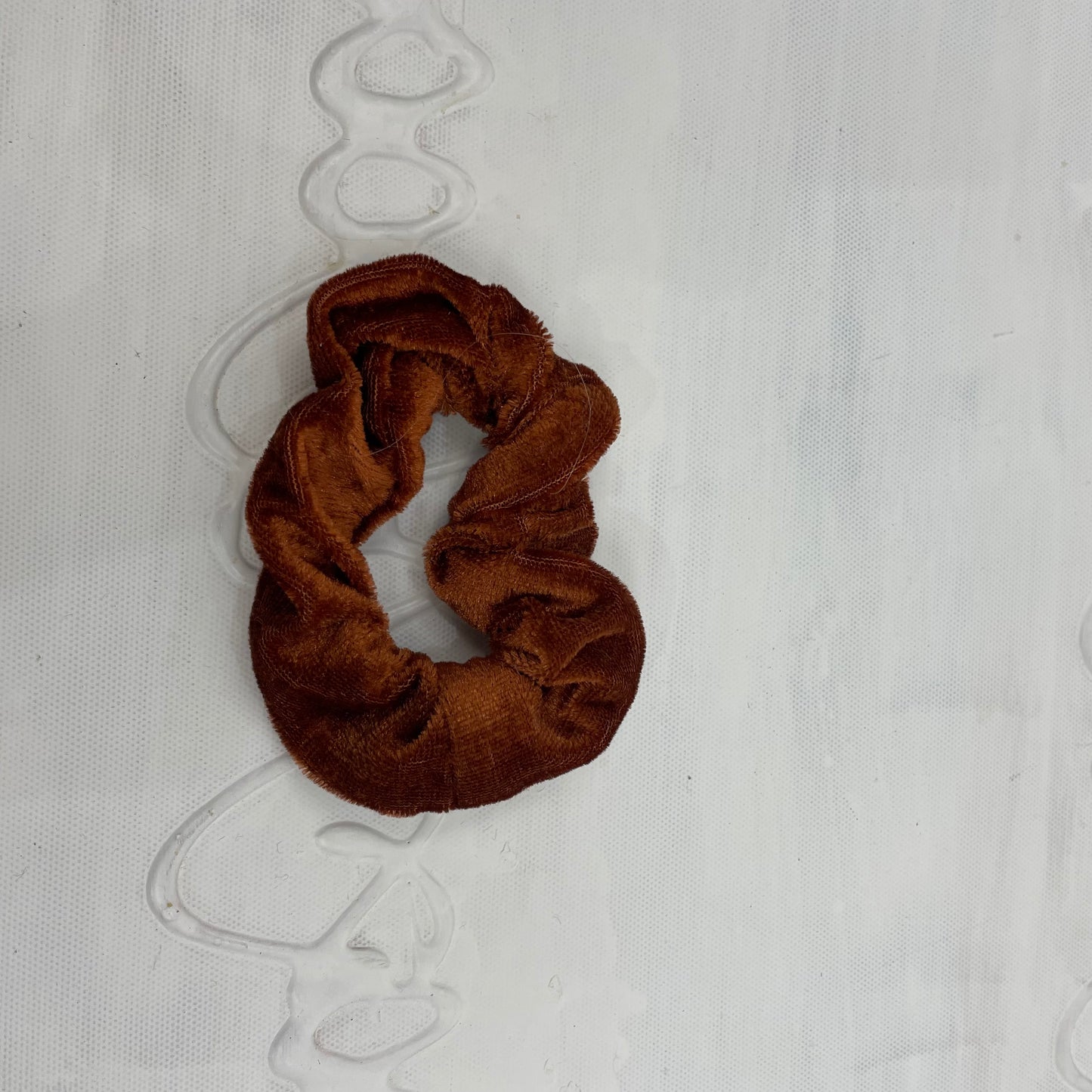 💻⭐️ | lighter brown velvet scrunchie