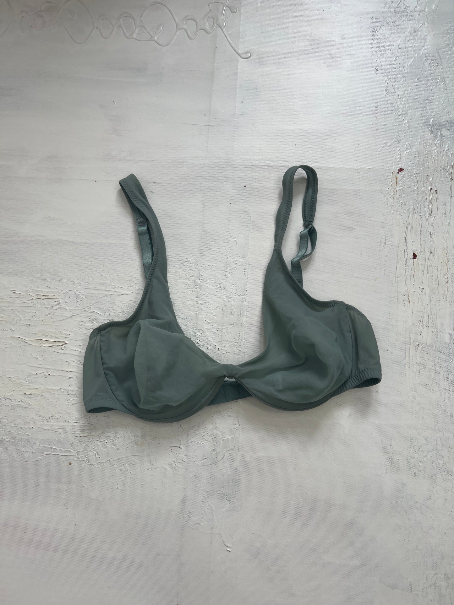 PUB GARDEN DROP | small grey sheer la perla bra