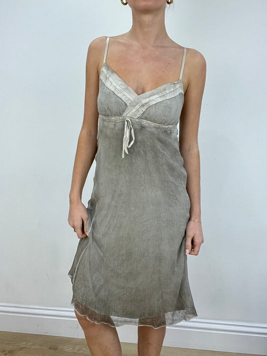 vintage edit seven | medium grey chiffon midi dress