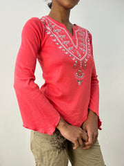 💻HIPPY CHIC DROP | kleines Korallen-Langarm-Top mit Paisley-Front