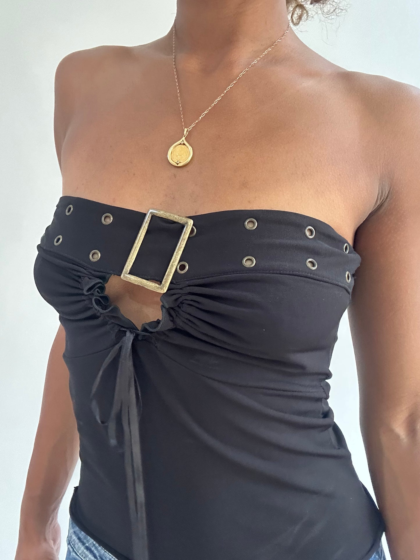 BEST PICKS | small black bandeau buckle top