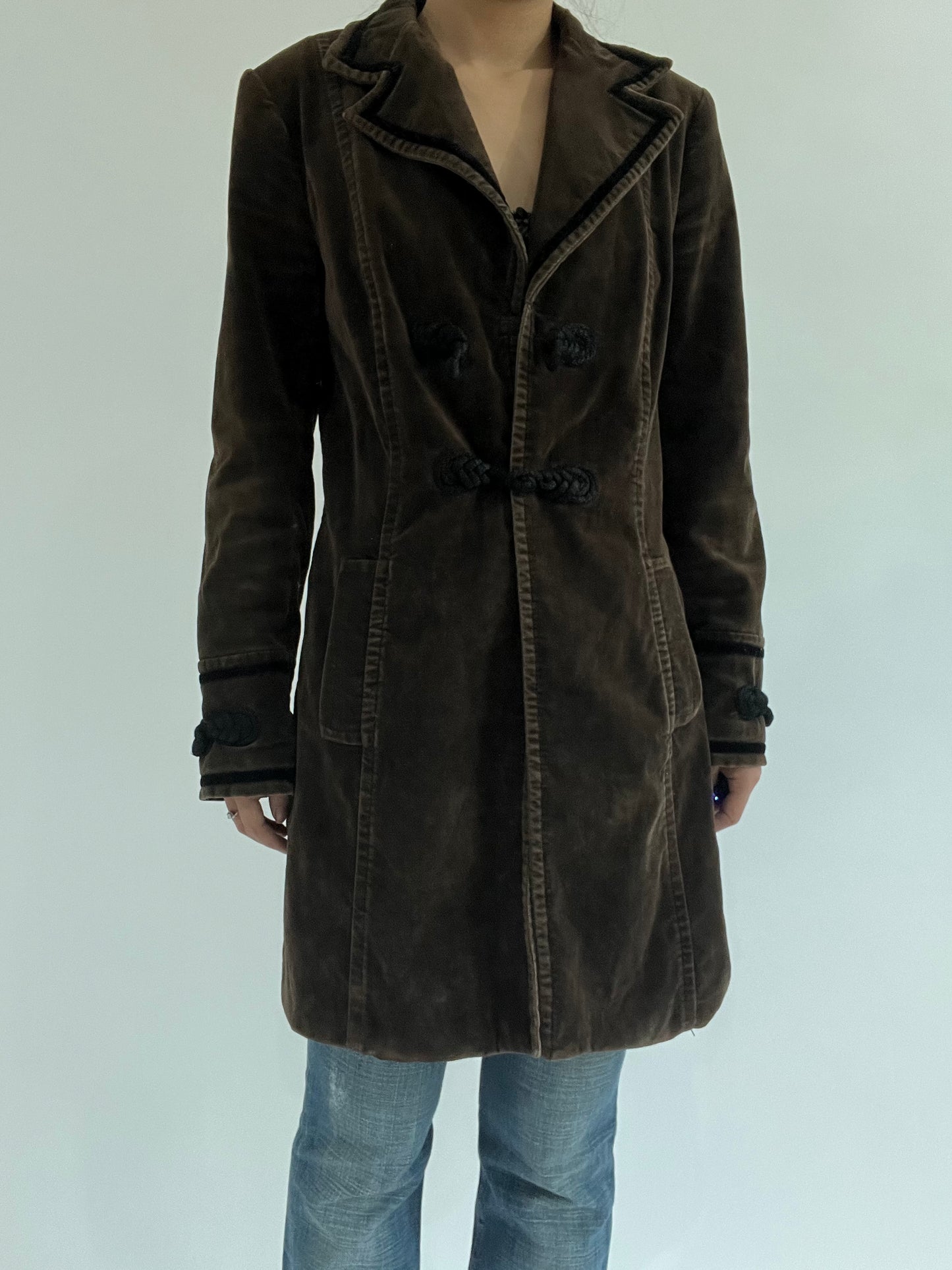 autumn picks | medium green brown mid-length coat with frog buttons details
