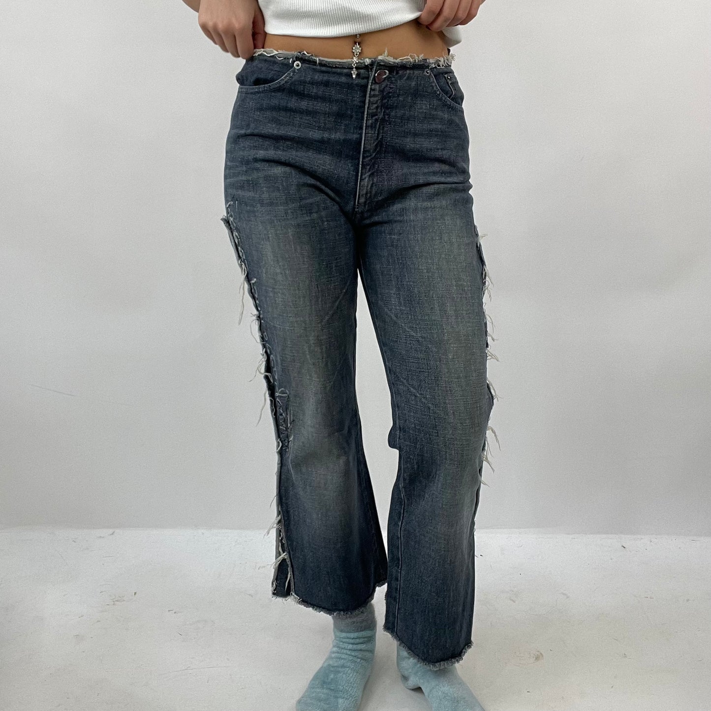 12 DAYS OF XMAS DROP | small blue distressed jeans