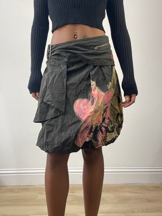 vintage edit: fashion week | medium grey desigual midi skirt