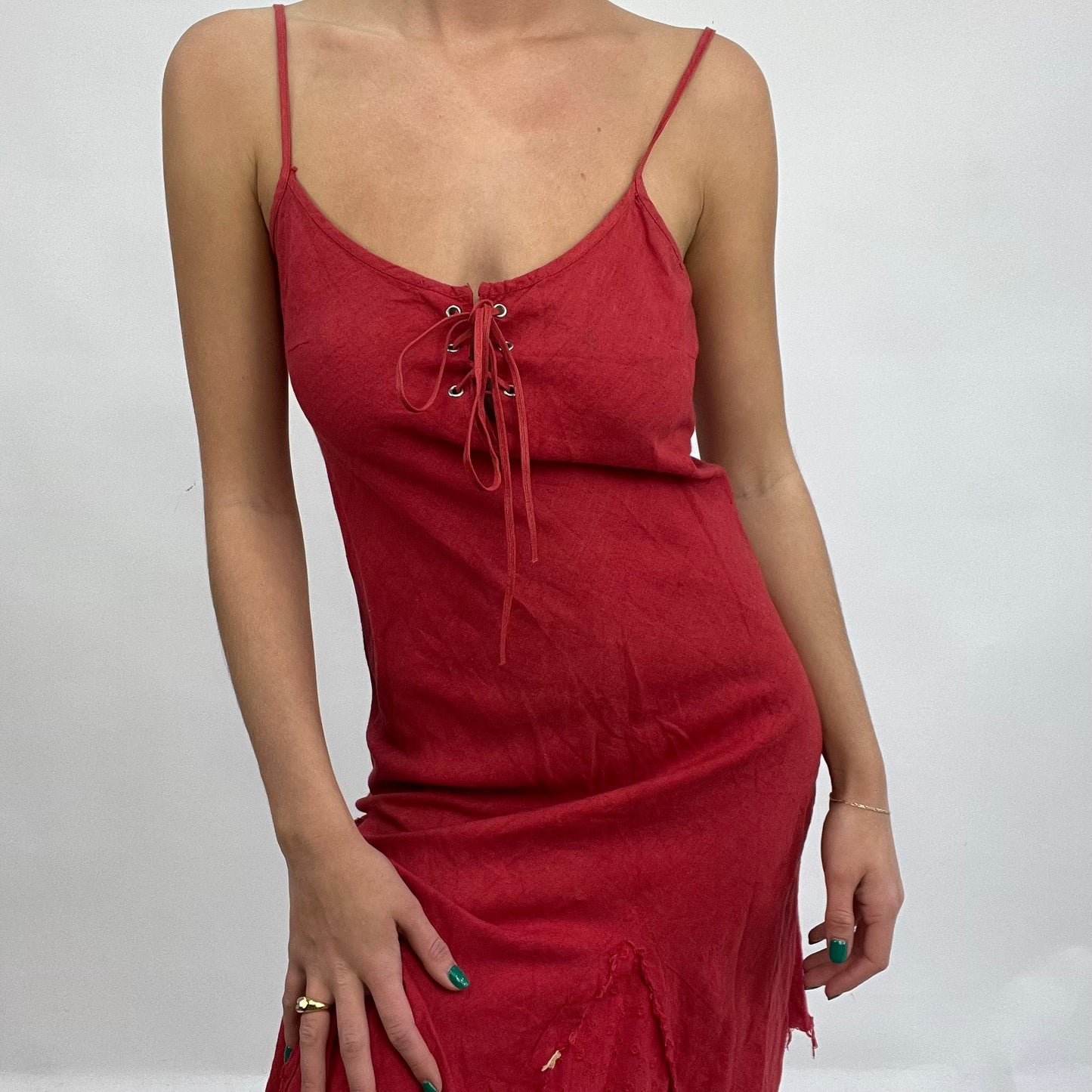 CARRIE BRADSHAW DROP | small red asymmetric flowy dress with lace up front