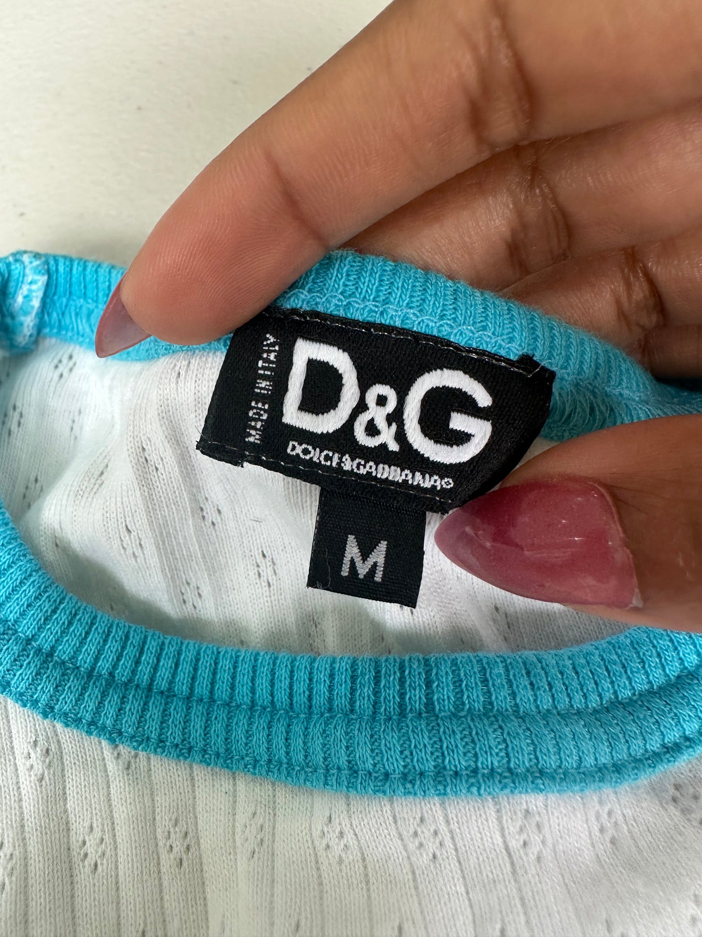 BEST PICKS | small white dolce and gabbana logo top