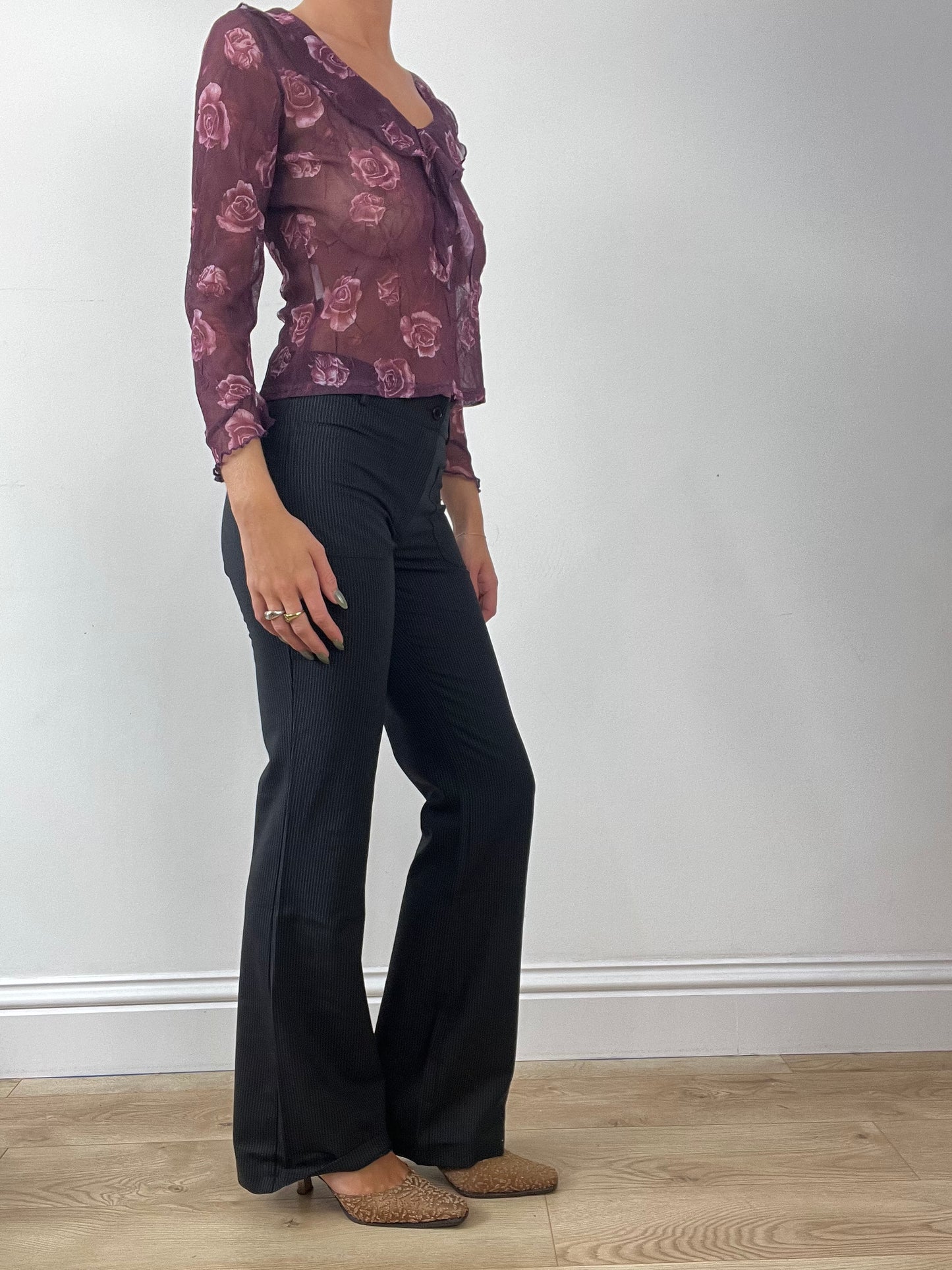 GIRLBAND DROP | medium purple orsay floral mesh top