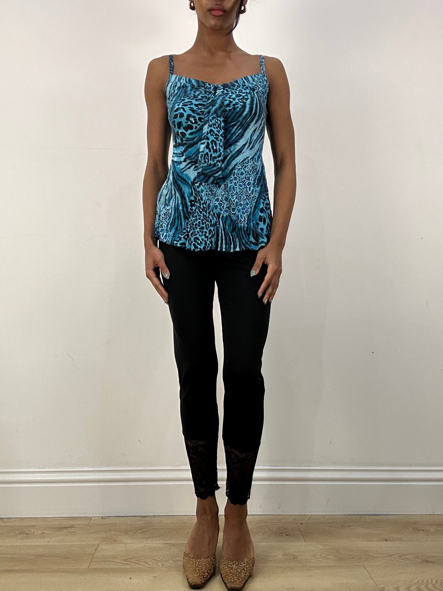 💻MOB WIFE DROP | small blue leopard print cami top with tie detail