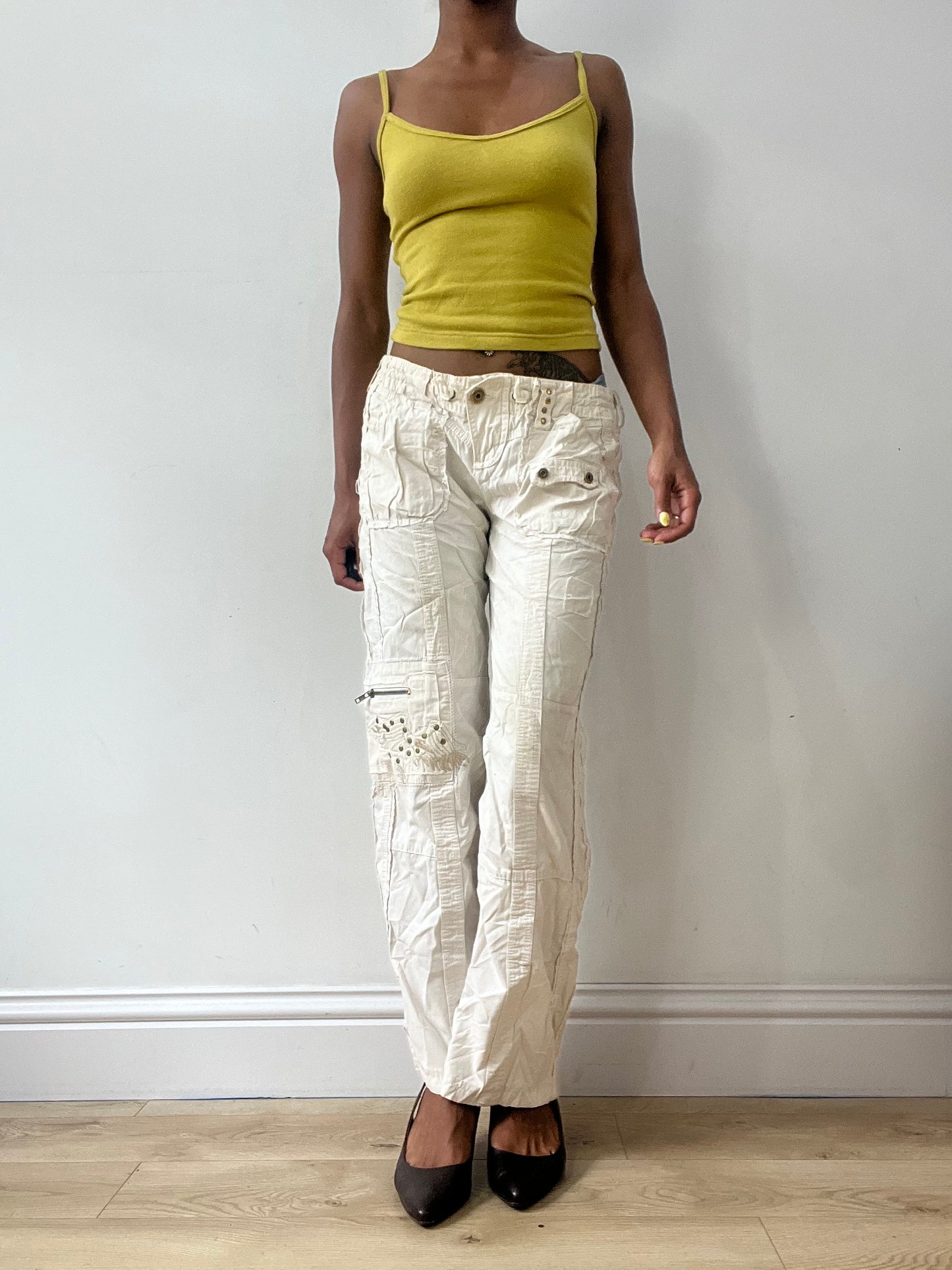 BEST PICKS | medium cream cargo trousers