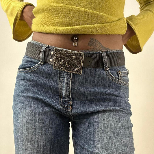 ⭐️💻 | one size black nylon belt with silver beaded buckle