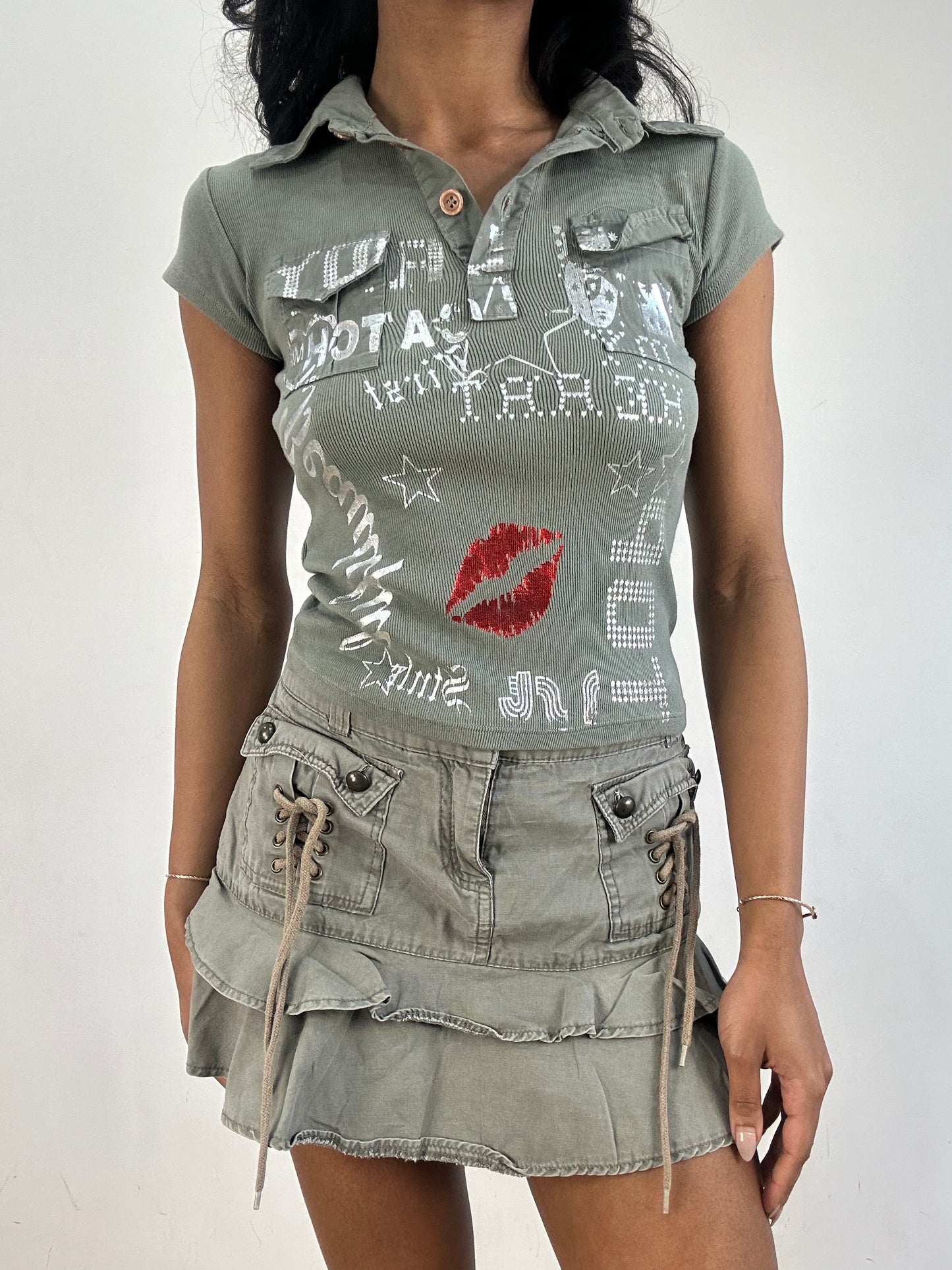 vintage edit fifteen | large green ruffle mini skirt