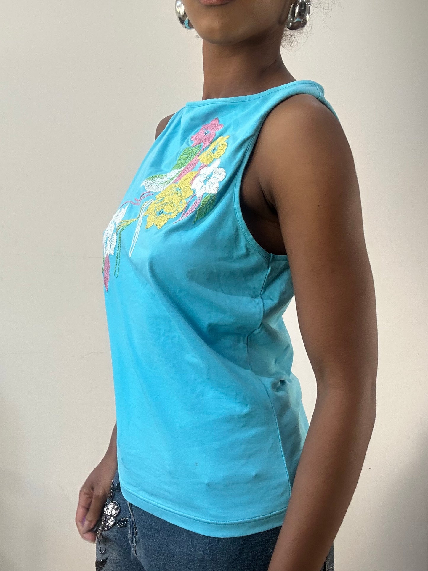 AUTUMN EDIT | medium blue vest with floral embroidery