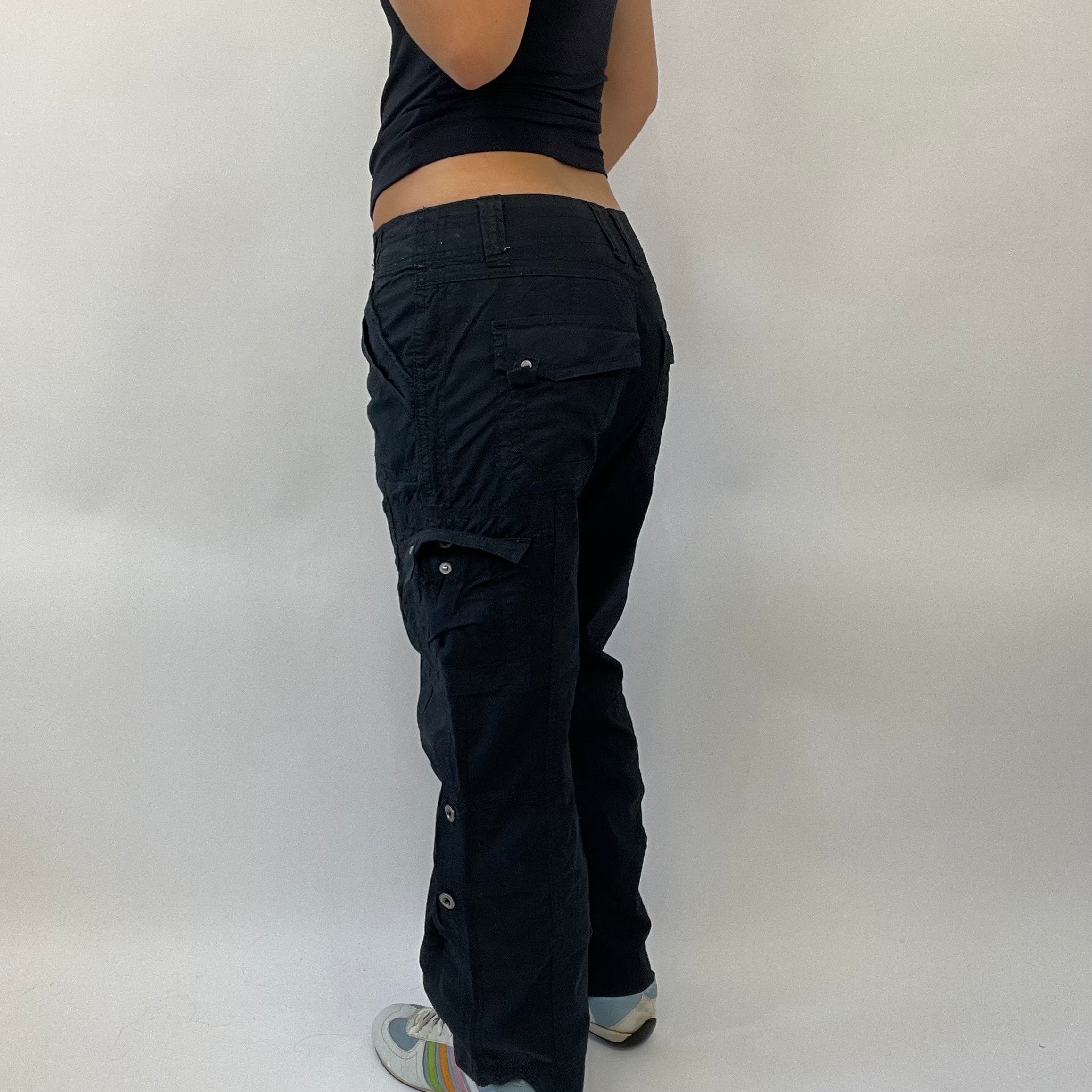 POSH AND BECKS DROP small black cargo trousers