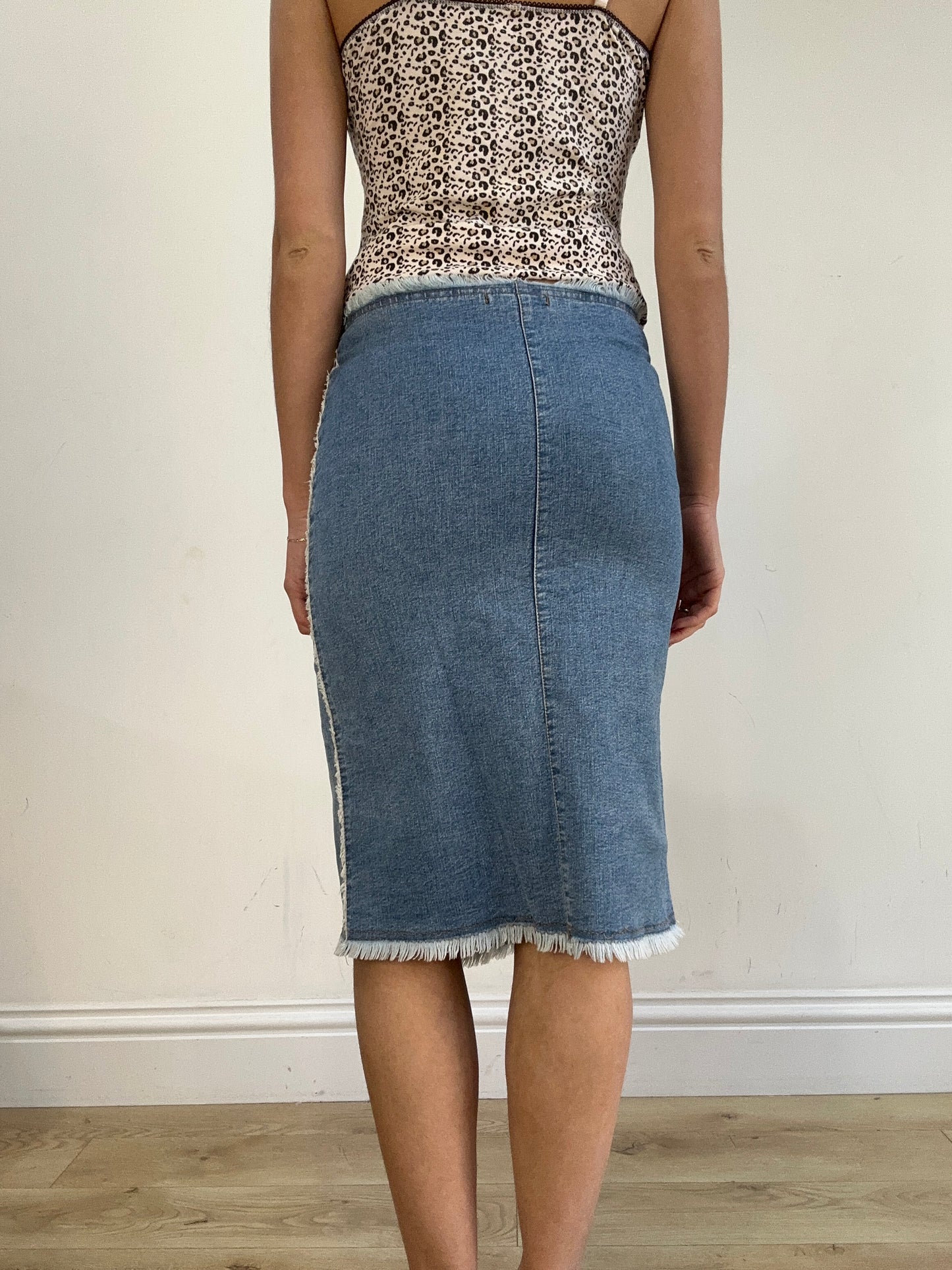 vintage edit sixteen | small light wash denim midi skirt