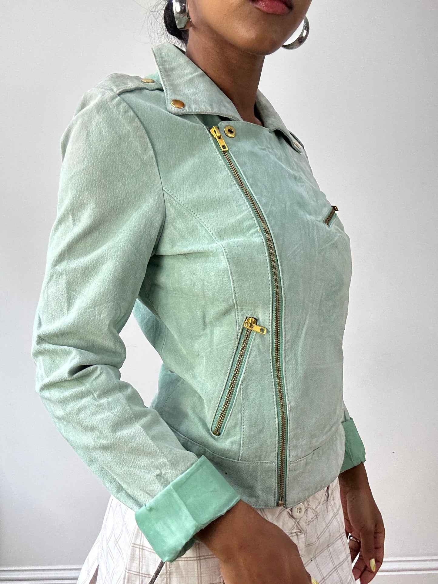 BEST PICKS | small green faux suede jacket