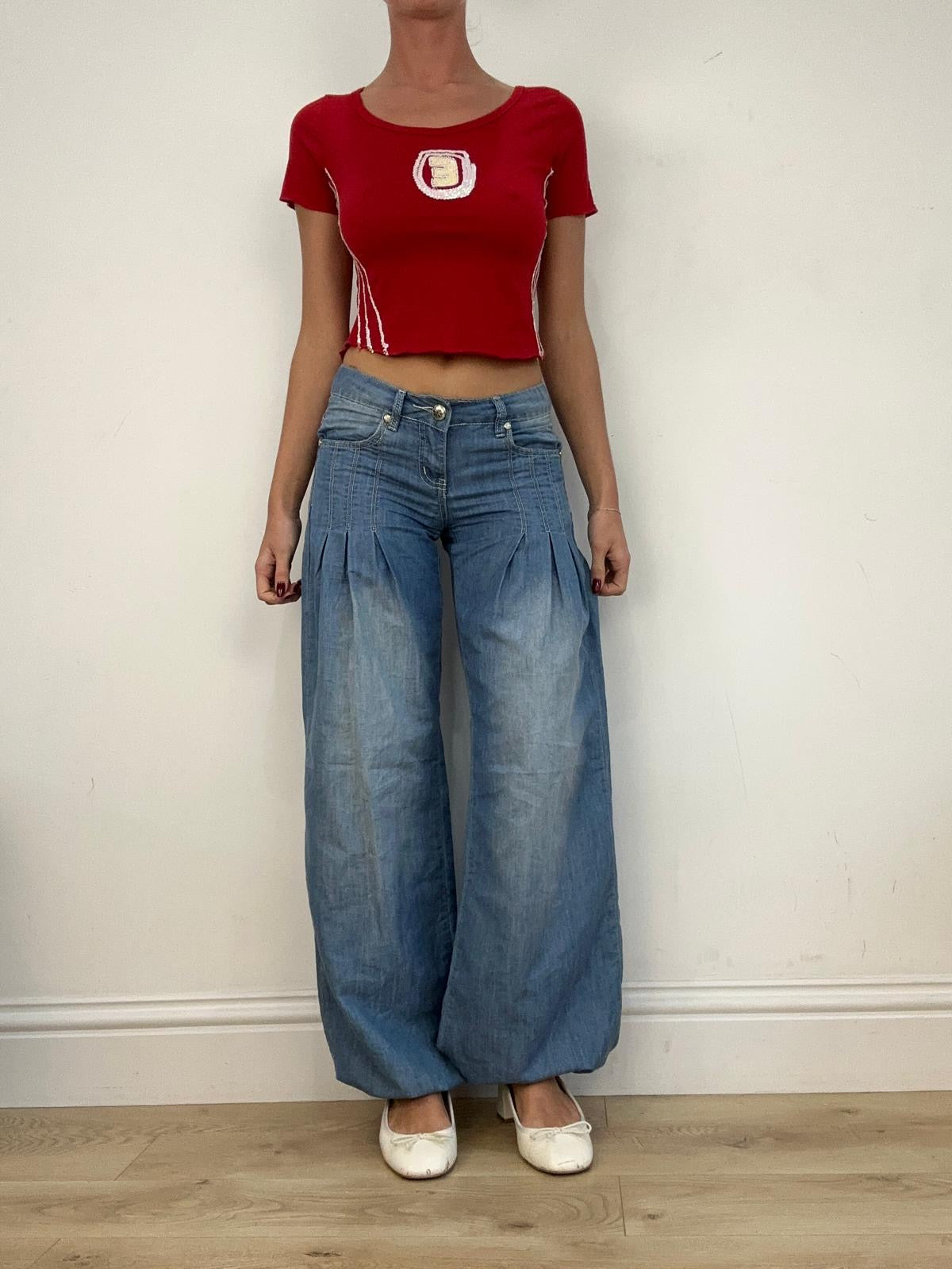 vintage edit fourteen | small light wash bubble style jeans
