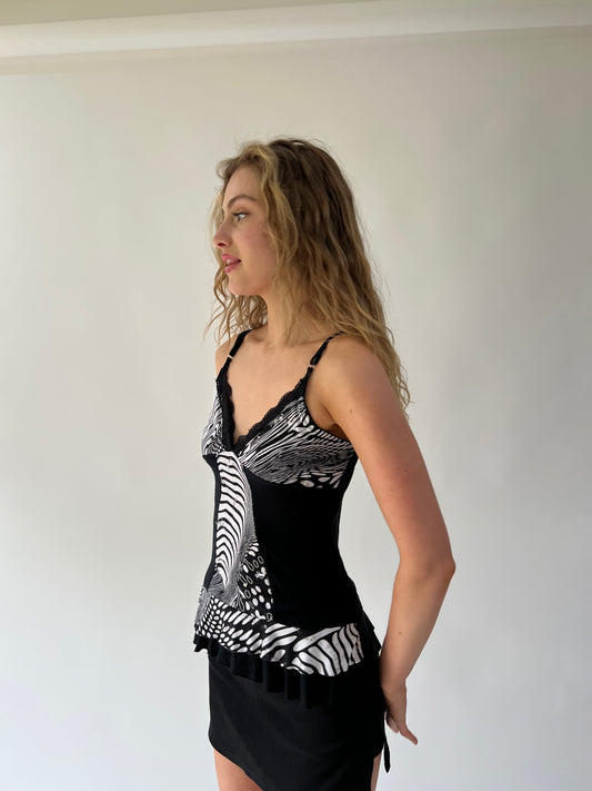 SATC drop | small/medium black and white patterned top