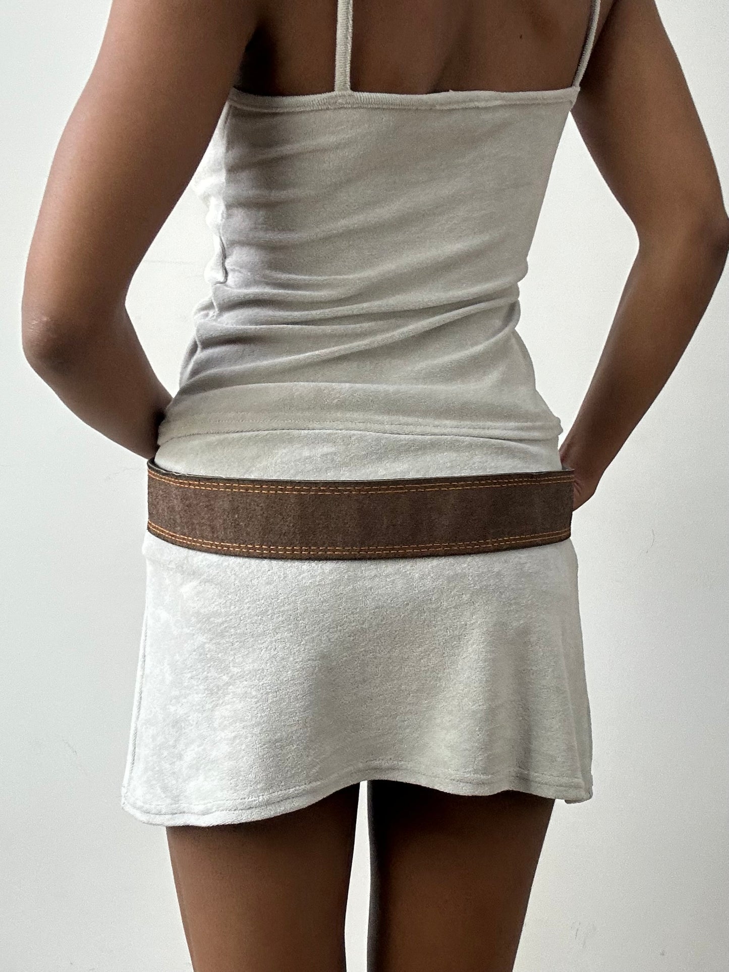 midsummer edit | one size brown faux leather belt