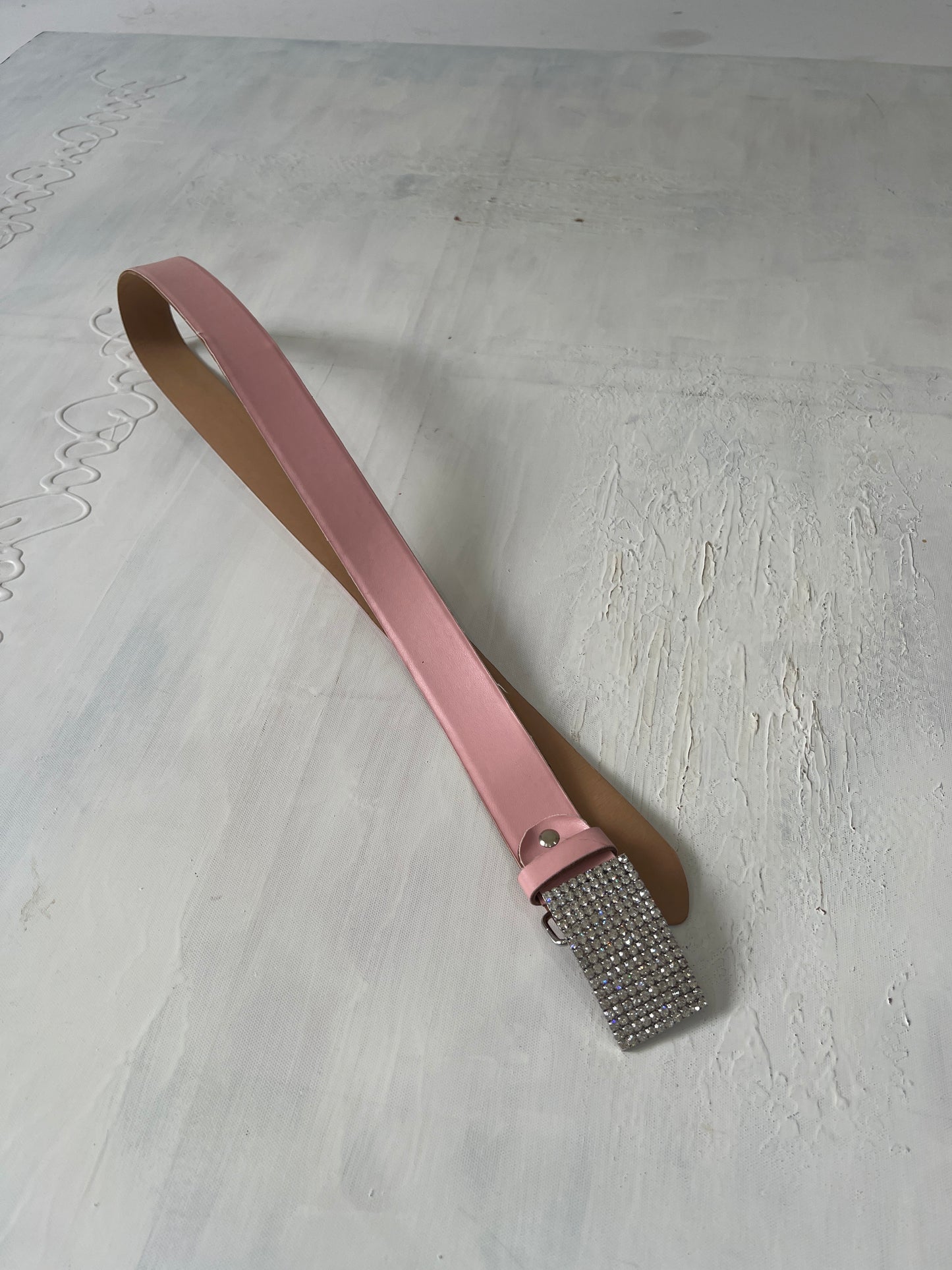 SATC drop | pink belt with sparkly buckle