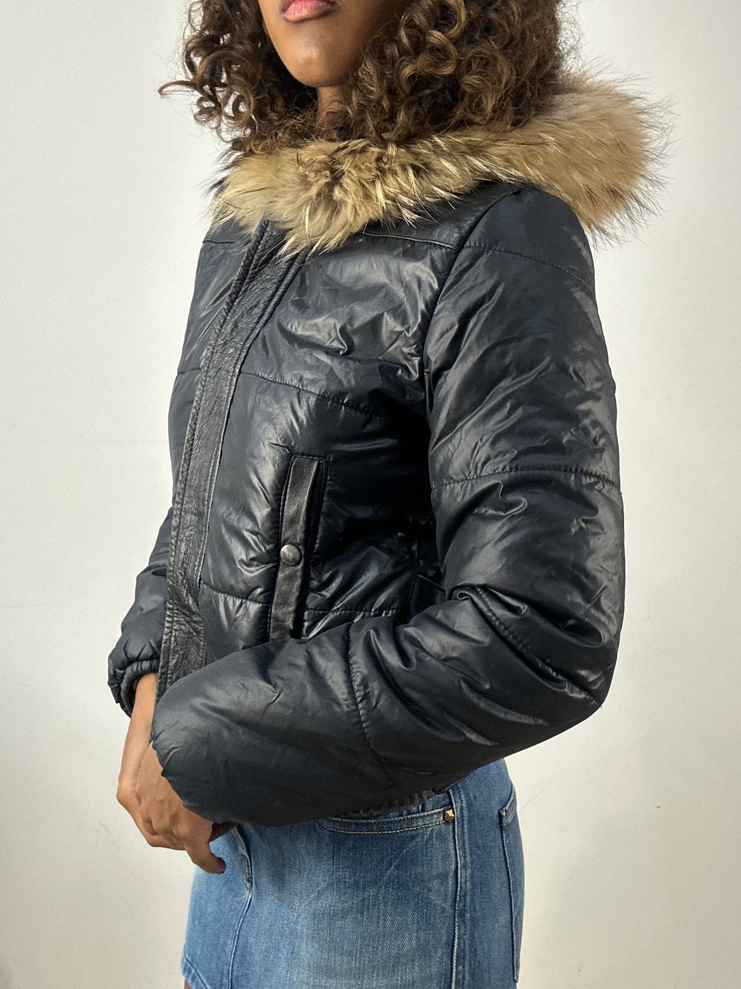 vintage edit thirty-four | extra small black puffer jacket with faux fur hood