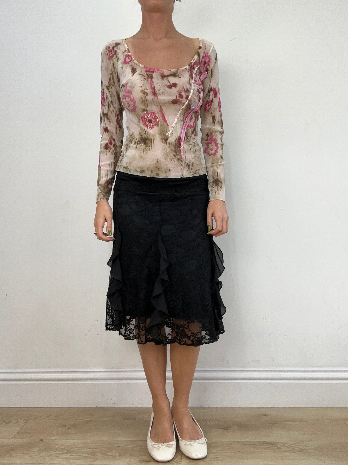 vintage edit seventeen | small brown and pink mesh floral top